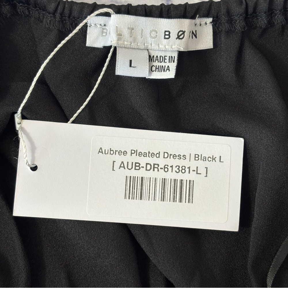 Baltic Born Aubree Accordion Pleated V-Neck A-Line Midi Dress Black Large NWT - Picture 13 of 16